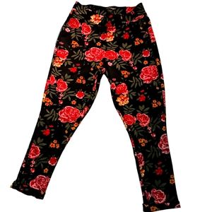 New W/O Tags Dark Floral Design leggings